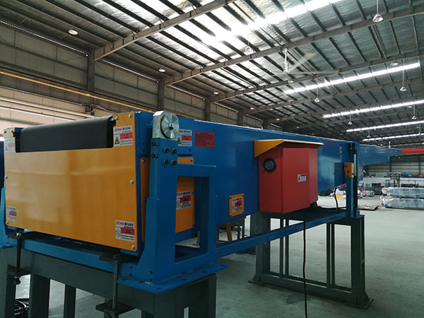 Tripod lifting belt retractable conveyor_Express Logistics sorting equipment supplier_Taicang STian Automation Equipment Co., Ltd.